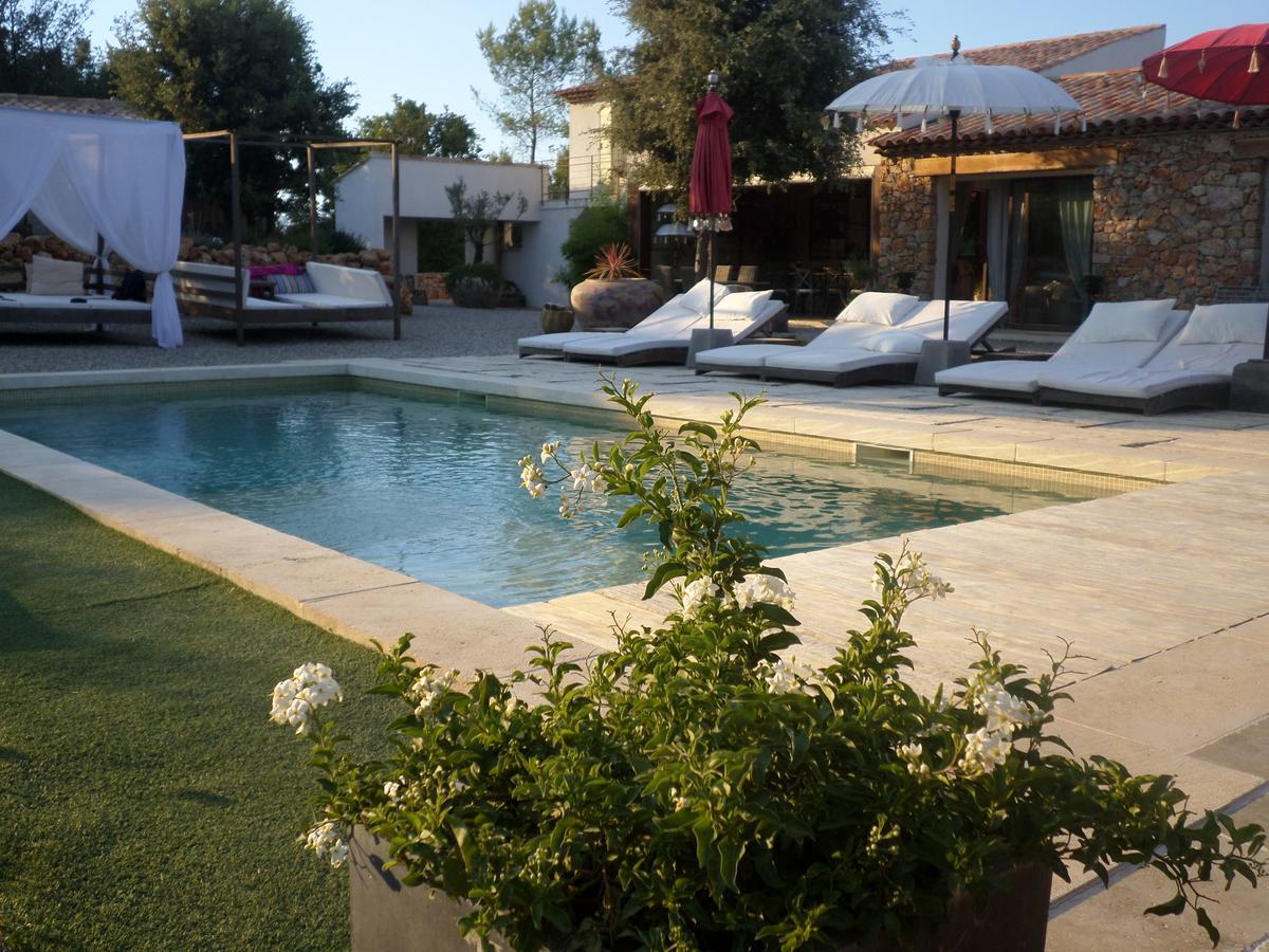 Les Arcs-sur-Argens Le Clos Des Cambres מראה חיצוני תמונה